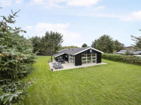 Holiday Home Into - 400m from the sea by Interhome